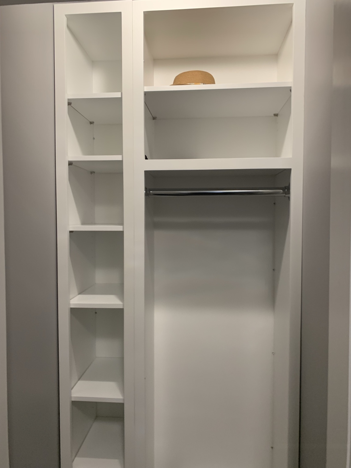 Albers Family Cabinets custom closets project in Michigan